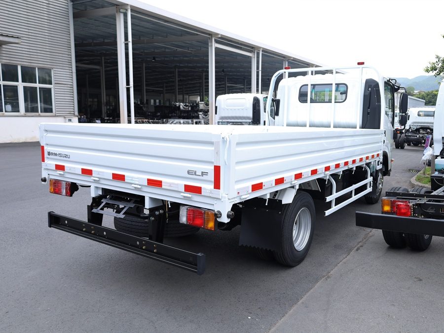 Building the future: Isuzu dump trucks delivered to Peru infrastructure project