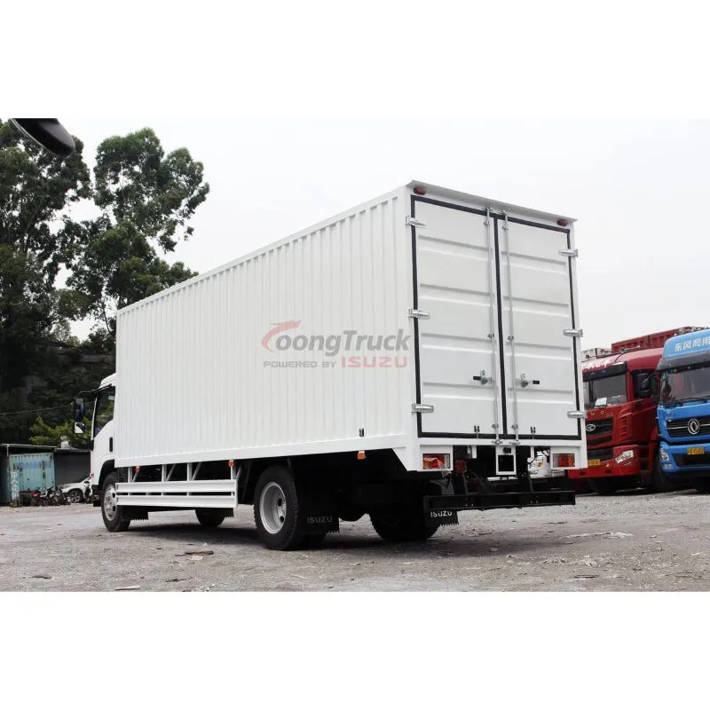 China ISUZU NPR trucks 4 5 7 tons NPR 700P Van trucks